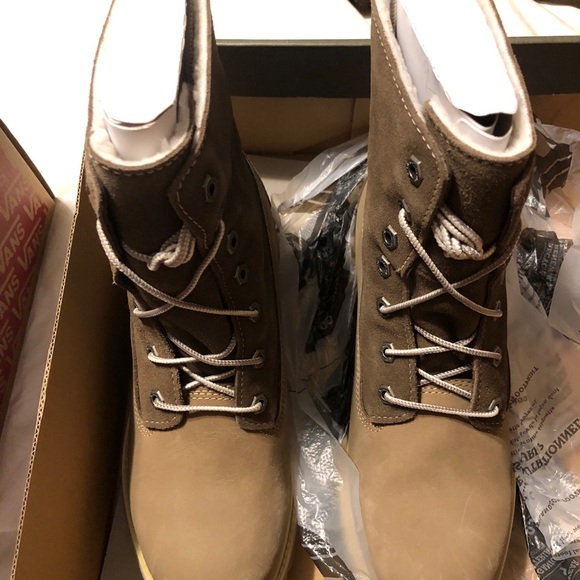 bear head timberland